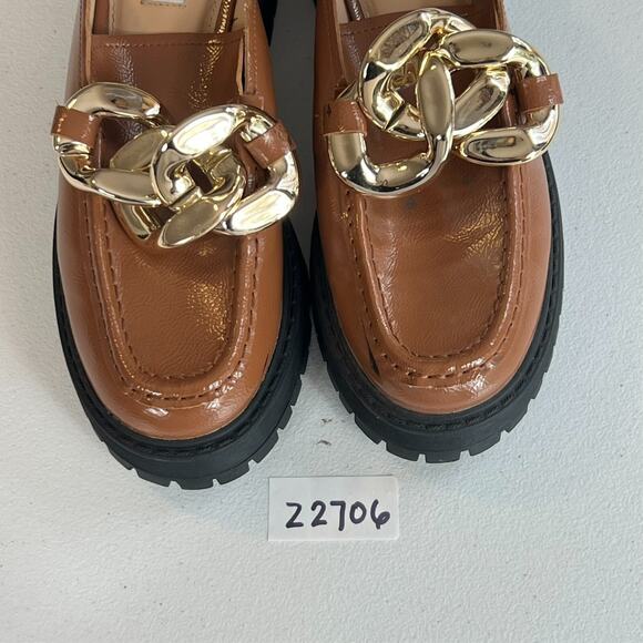 Steve Madden Loafer Women's Size 7.5 M MIRI Brown Glossy Slide Chunky Gold Chain - Picture 10 of 10